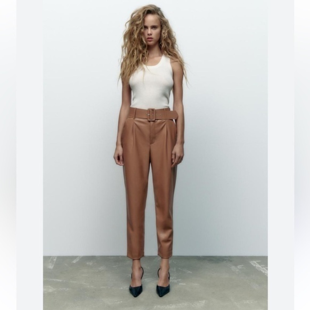Zara Tan Highrise Pleated Faux Leather Trousers Pants Size Small Pockets